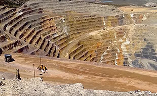 Goldförderung: Aktuelle Zahlen zu Lagerstätten und Förderkosten